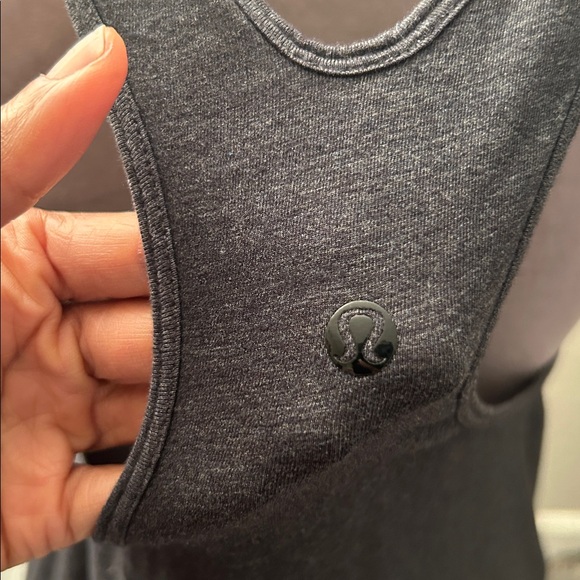 Lululemon 105F singlet Black Racerback Tank Top - Picture 2 of 3